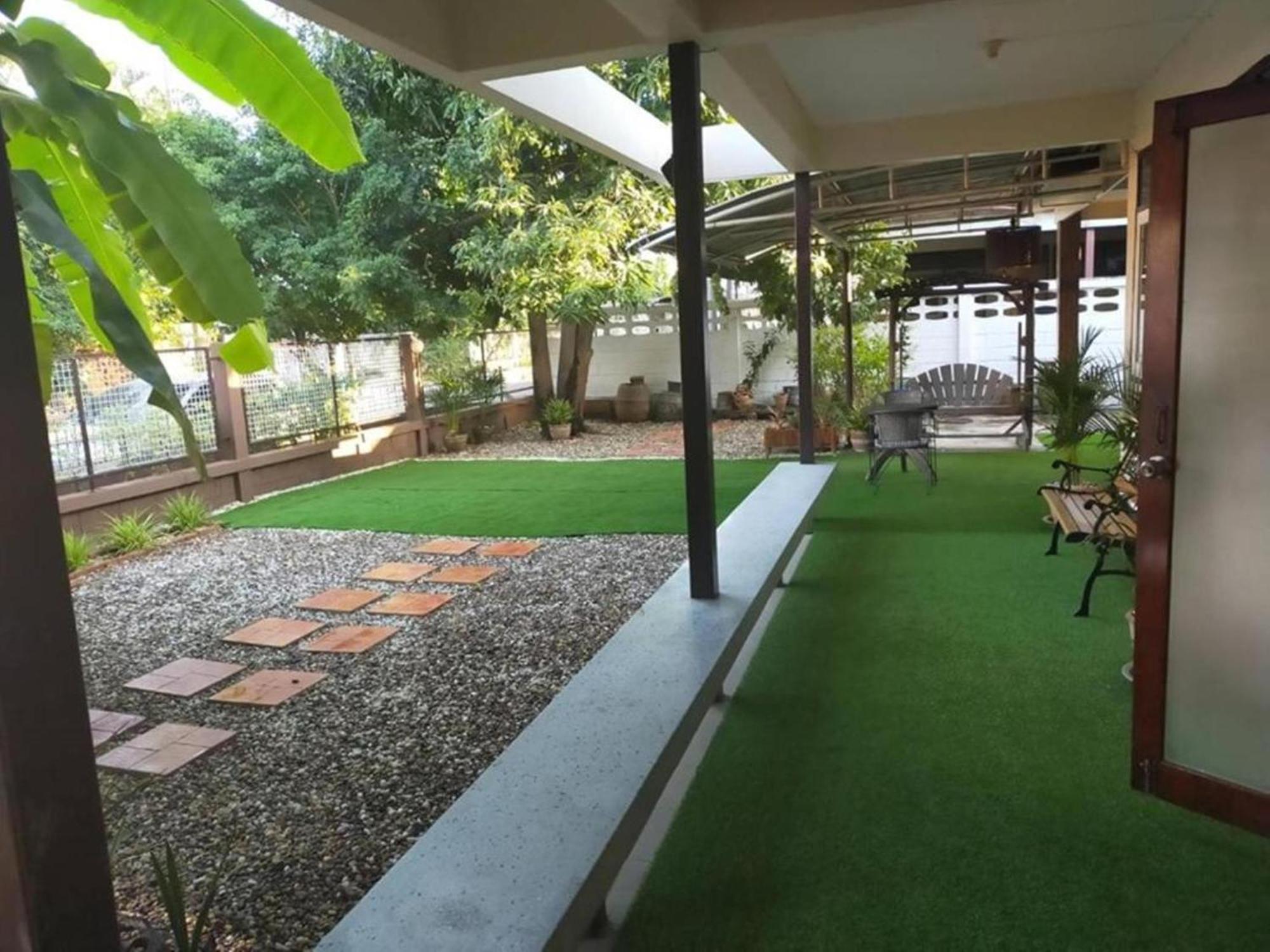Hotel Naturbliss Village Bangkok