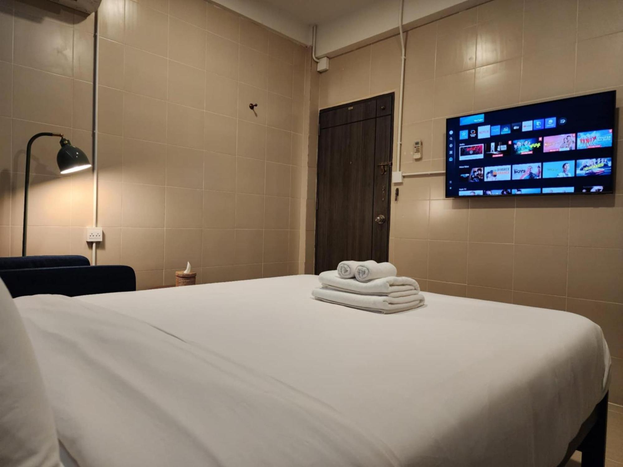 Asrama Lo-ha Guest House, Contactless Check-in Bangkok