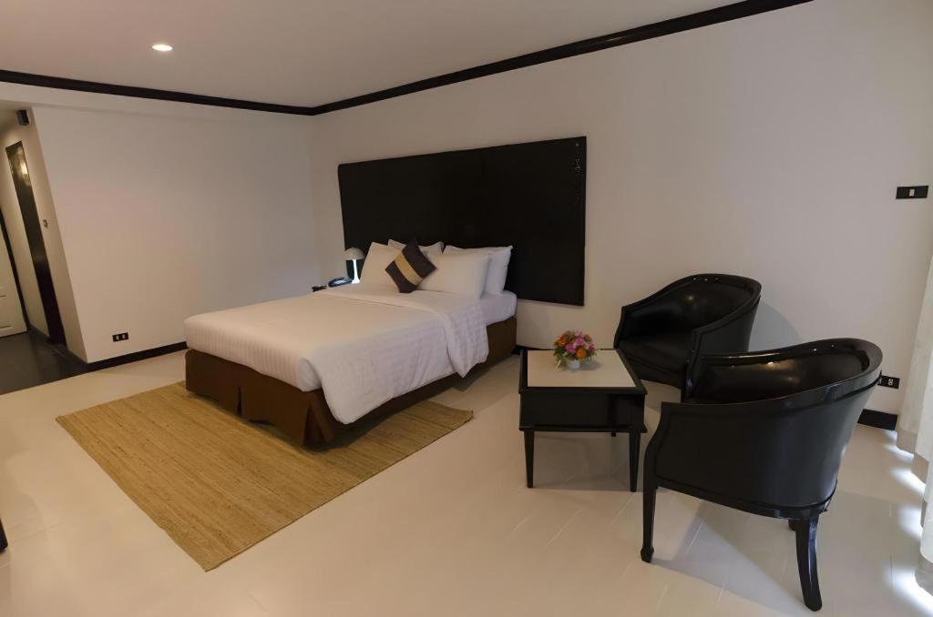 Town In Town Gardent Hotel Bangkok