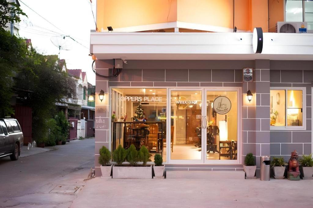 Hoppers Place Donmuang *