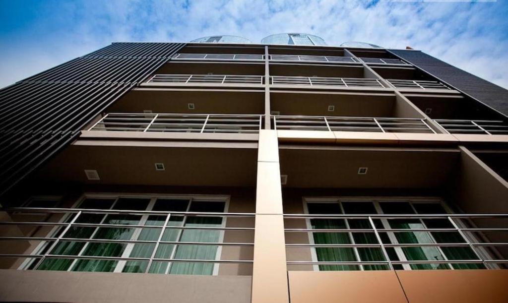 Icheck Residences Sukhumvit 20