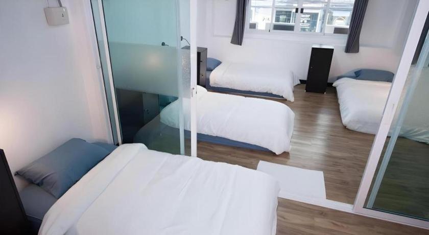 Hostel Hoppers Place Donmuang