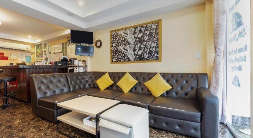 Hotel Oyo 818 Suksomboon Banguecoque