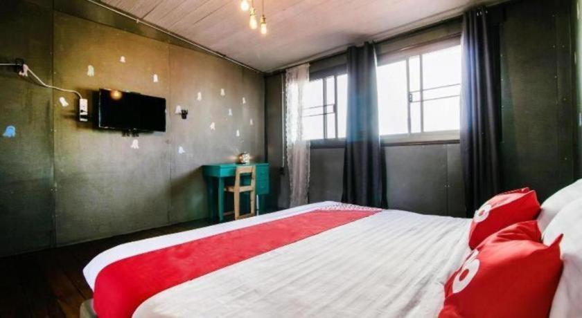 Hostel Oyo 505 Ente Space Bangkok