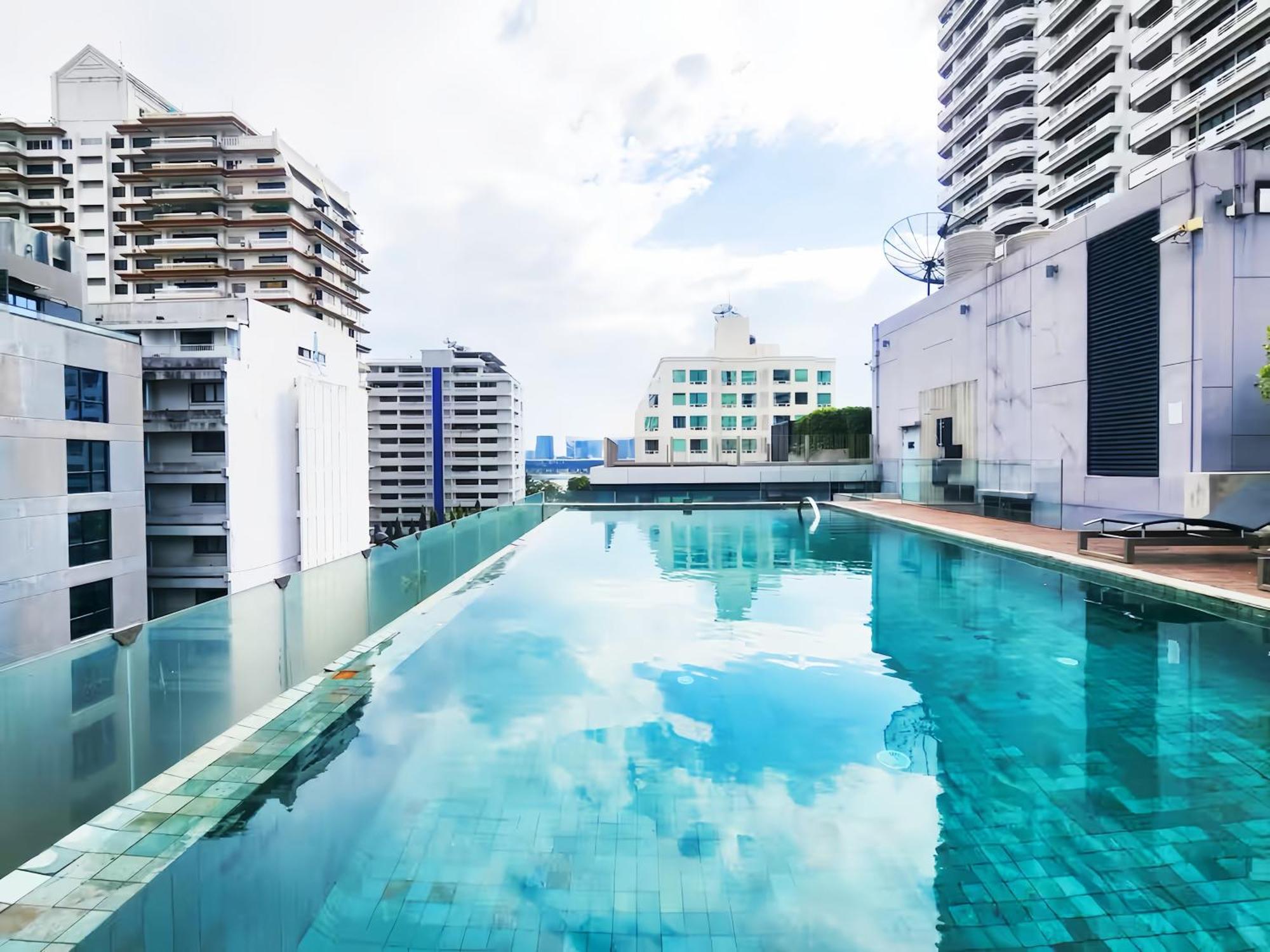 Circle S Sukhumvit 12 Bangkok