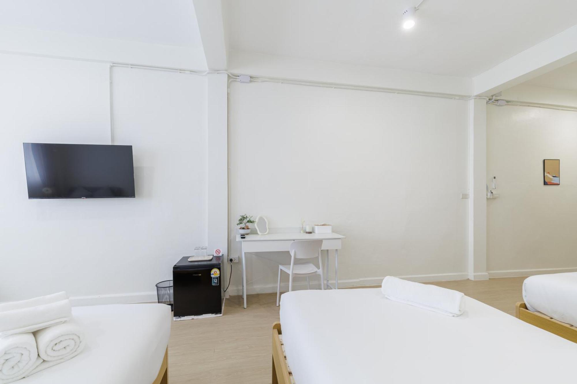 A Townhouse 100m From Bts Bangchak Gasthuis