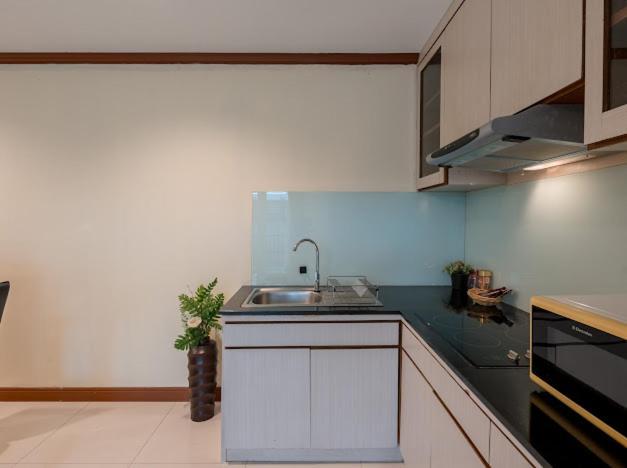 Phoenix Serviced Bangkok