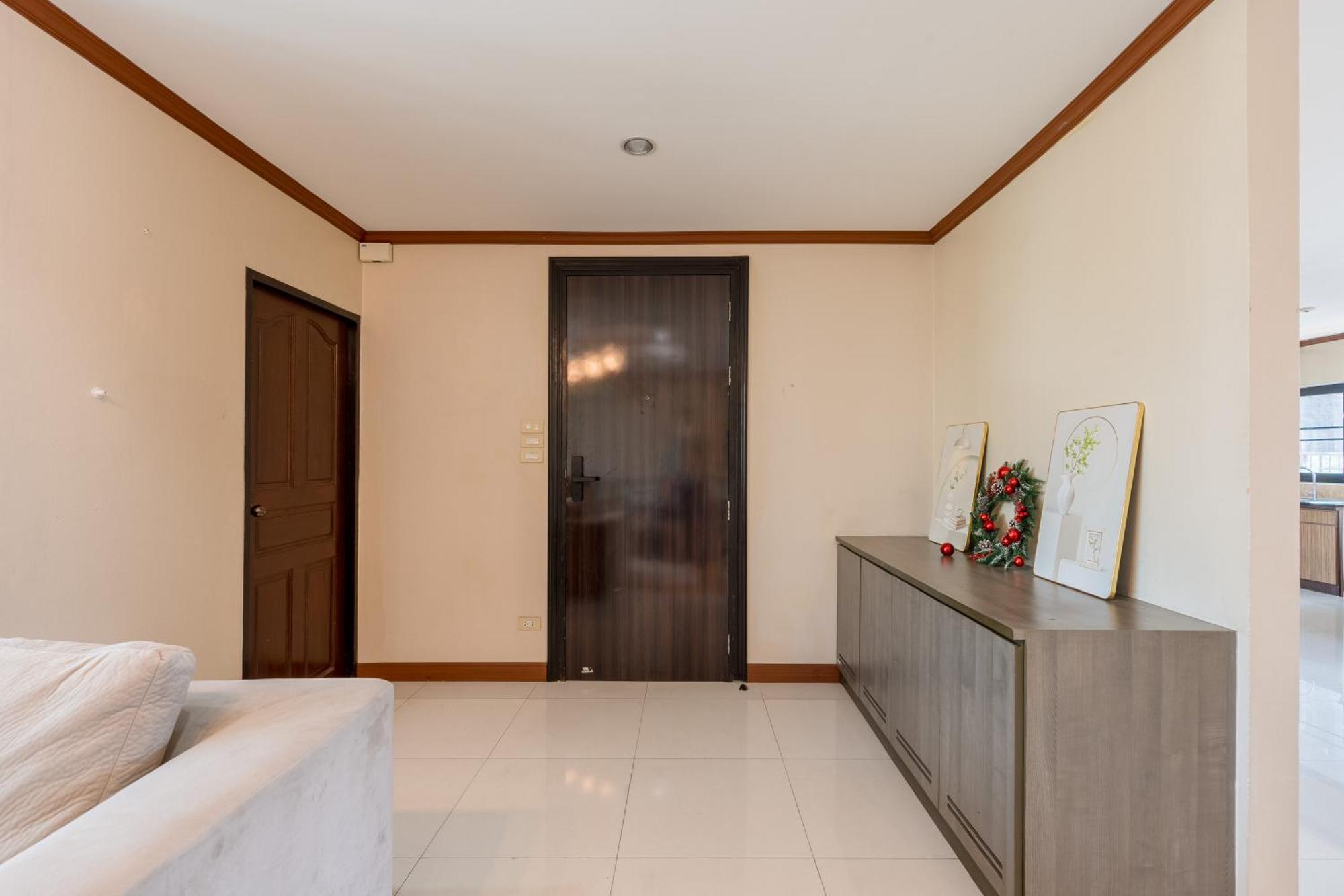 Phoenix Serviced Aparthotel *