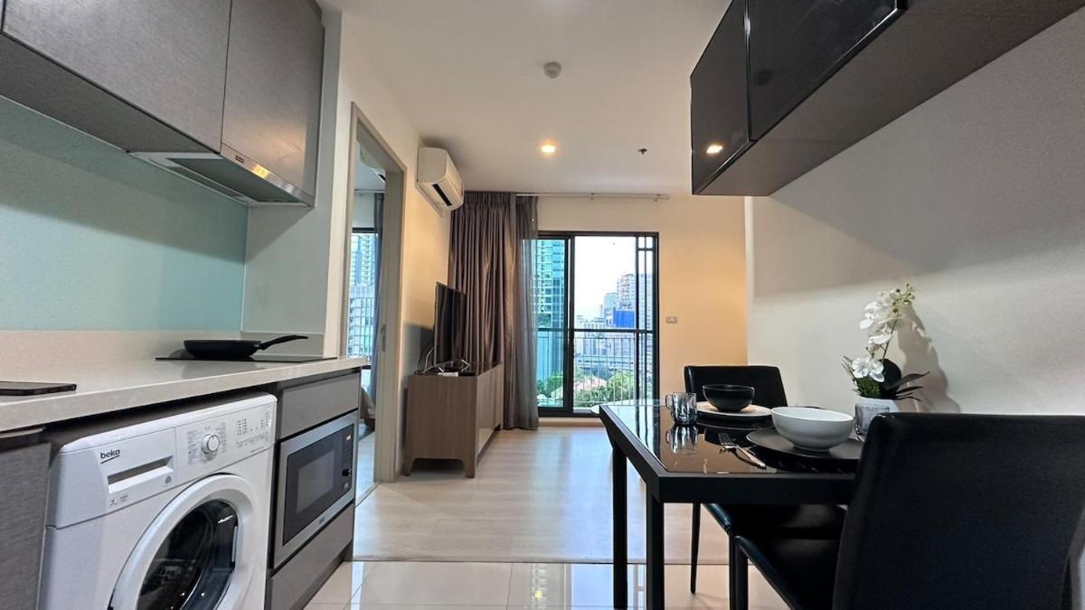 Beautiful Condo, Bts Thonglor, 5mins By Walking Bangkok