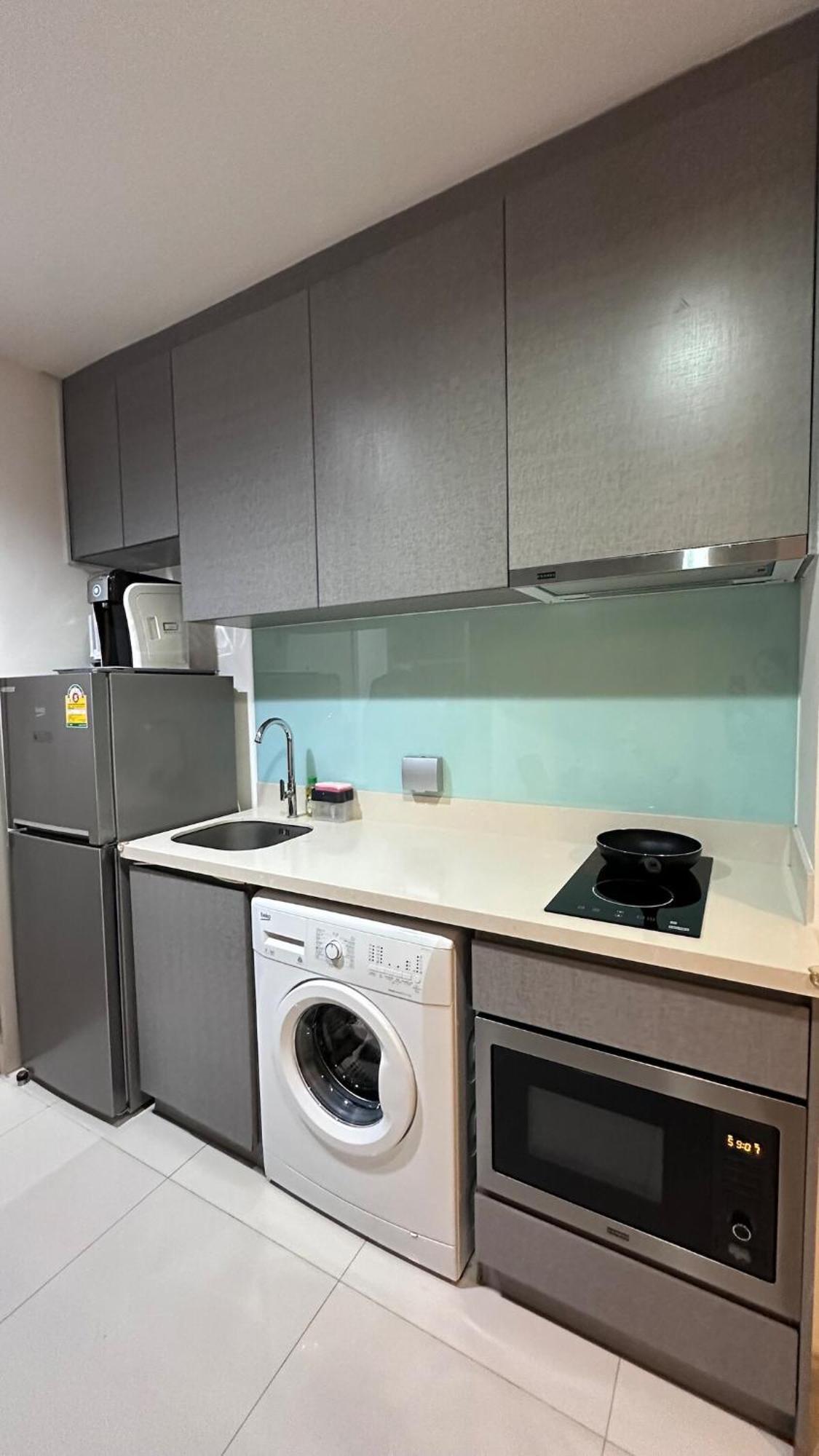 Beautiful Condo, Bts Thonglor, 5mins By Walking Apartment