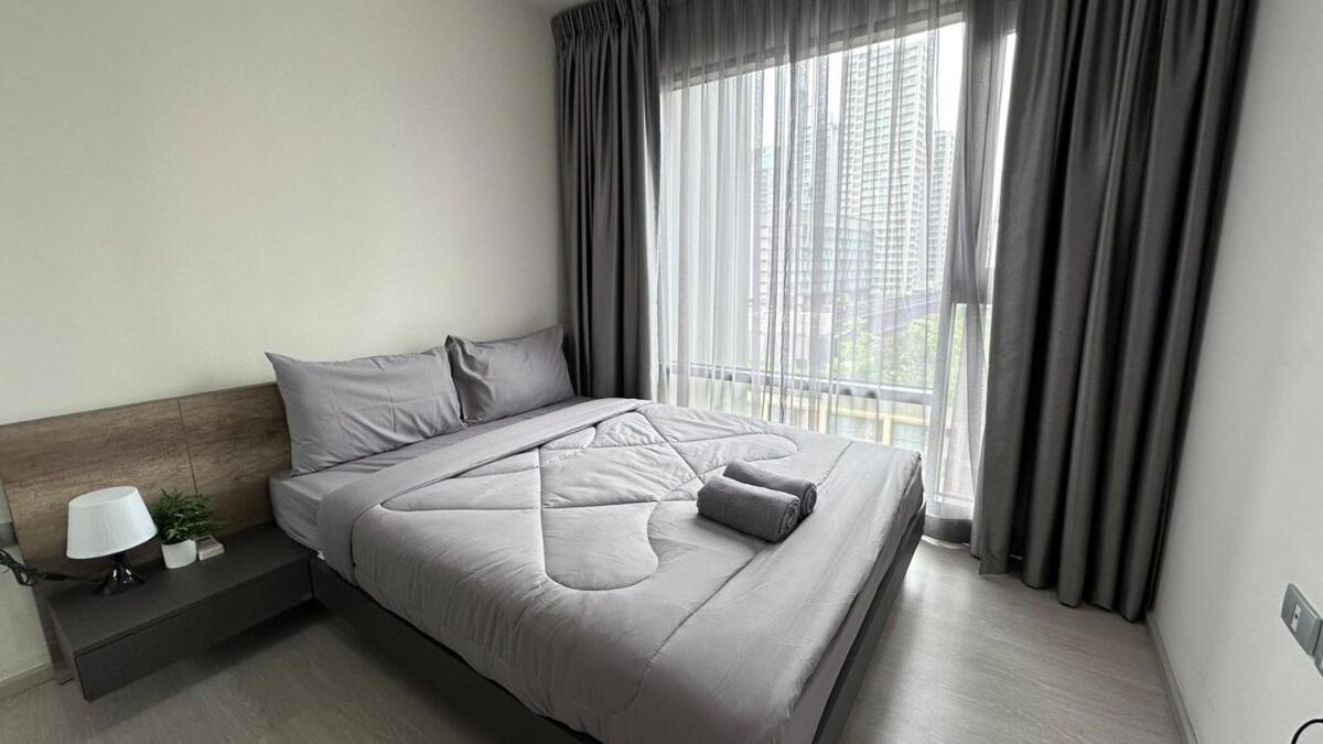 Beautiful Condo, Bts Thonglor, 5mins By Walking Apartment *