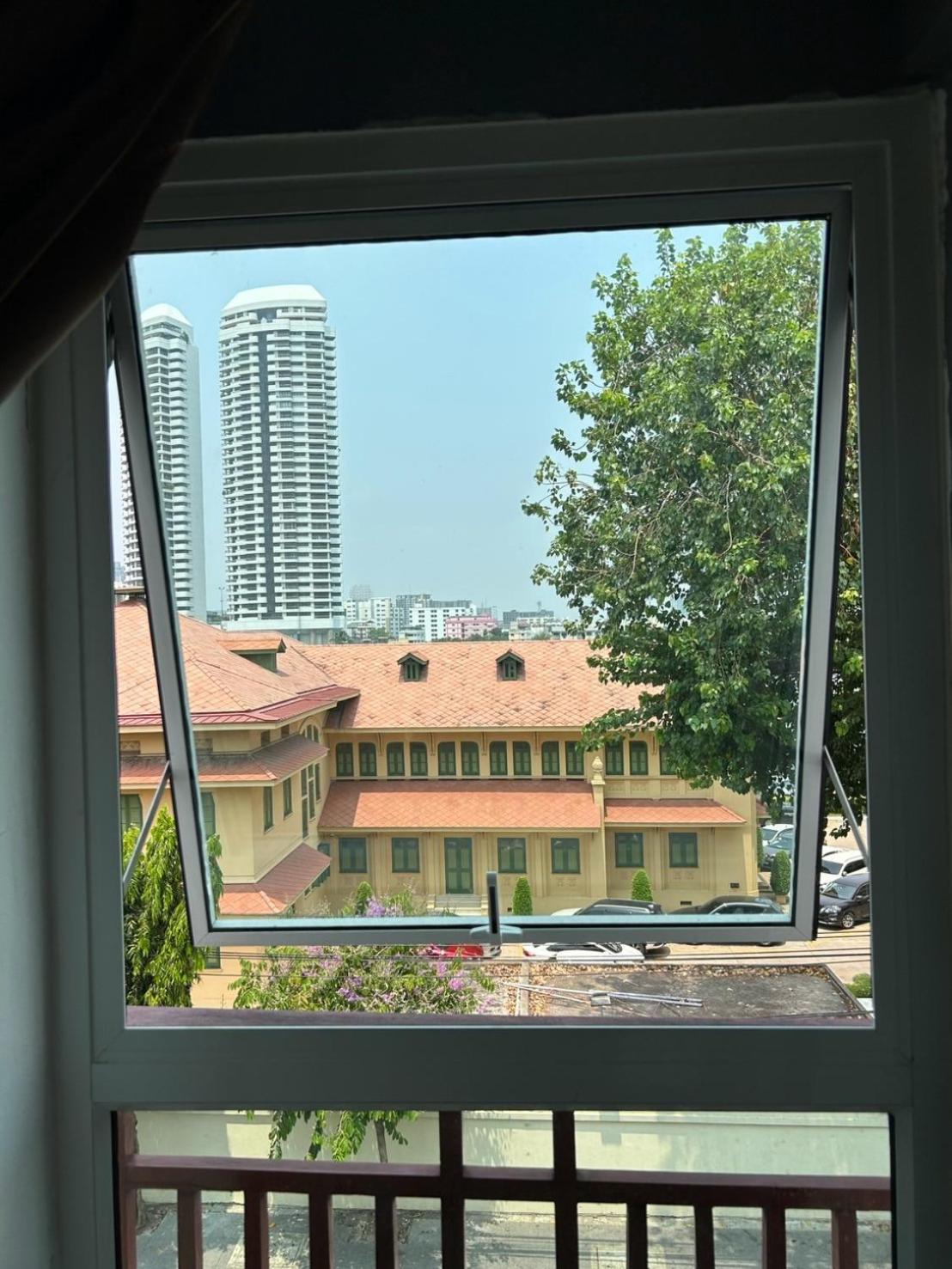 Happio Near Chabad House Guest house 2*