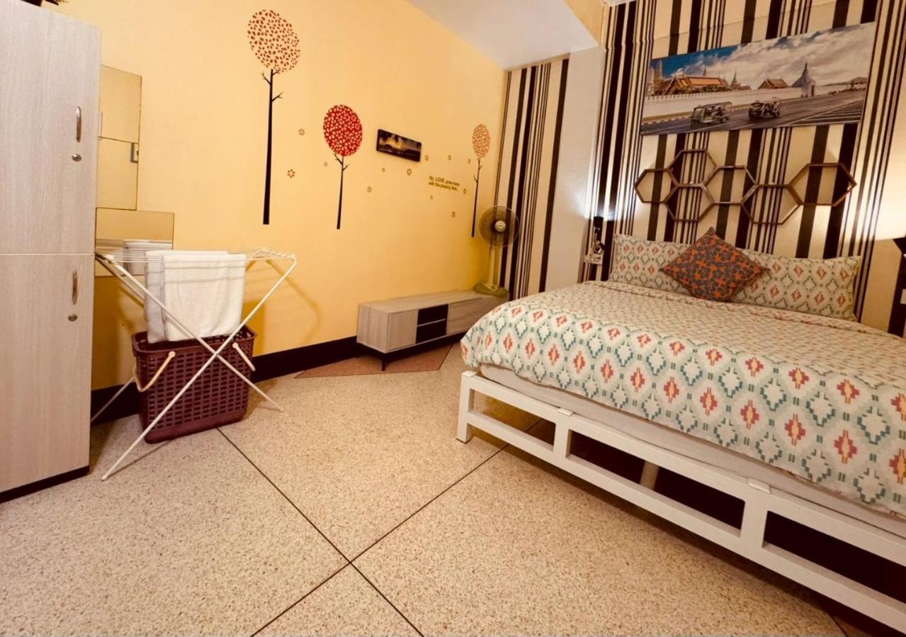 Hostel Baan Nampetch *