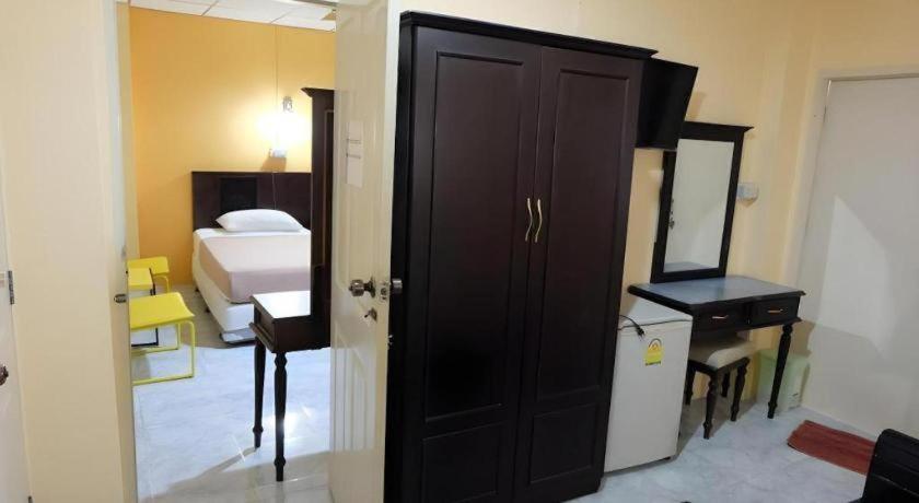 Sananwan Palace Hotel 2*