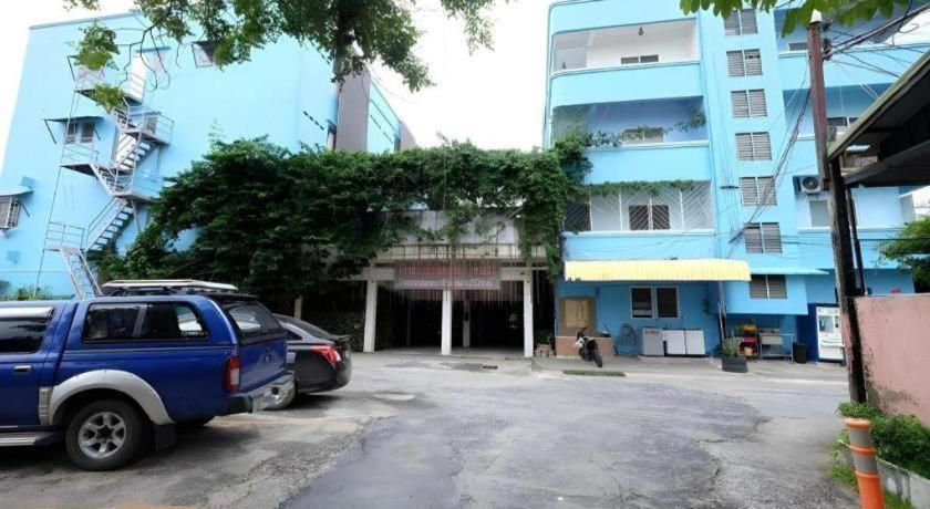 Hotel Sananwan Palace 2*