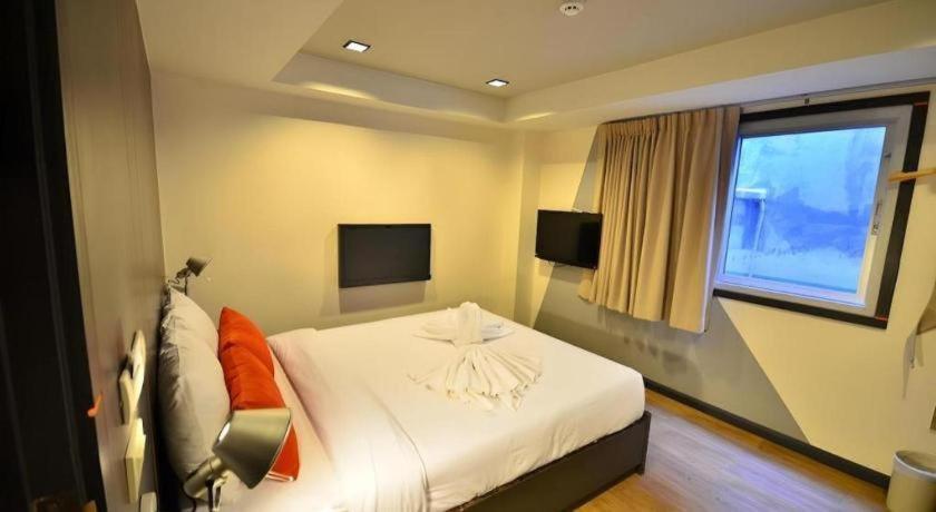 Hotel H2 3*