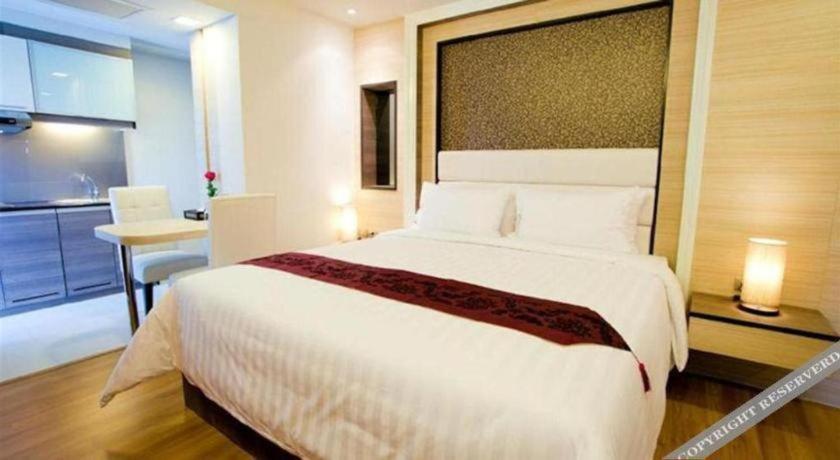 Icheck Residences Sukhumvit 20