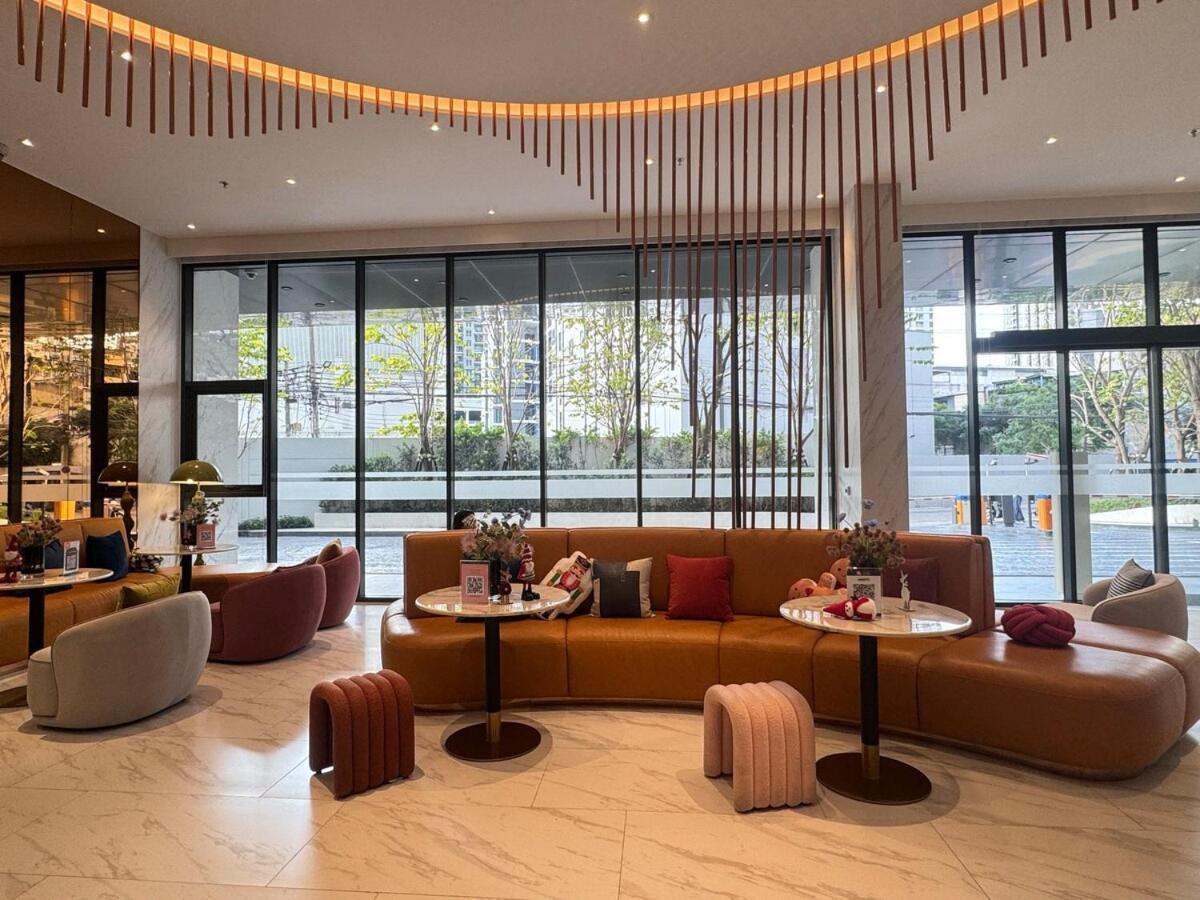 The St-age Condo-huai Khwang Apartment Bangkok