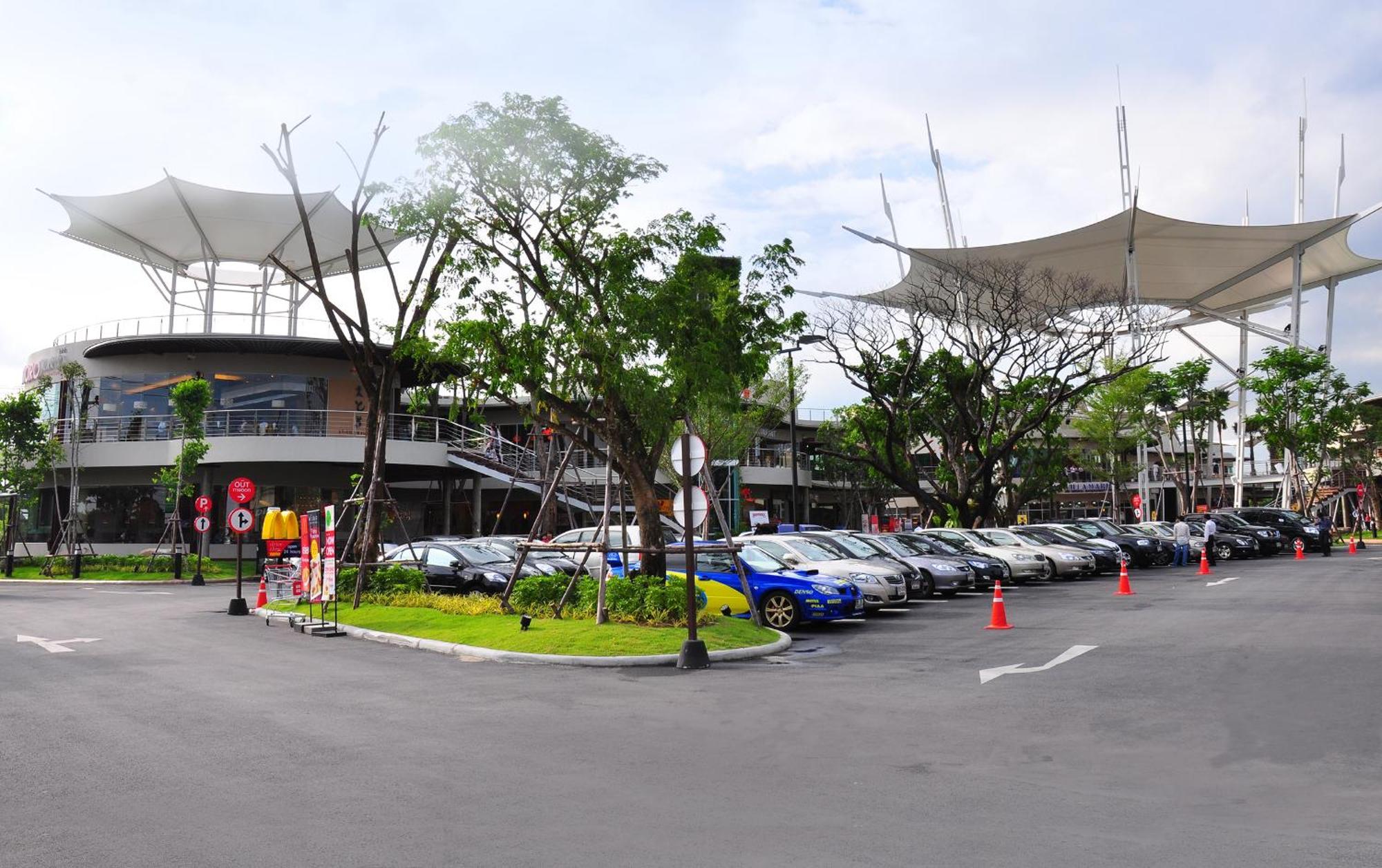 Hotel Sky Dome Resotel - โรงแรมสกายโดม รีโซเทล