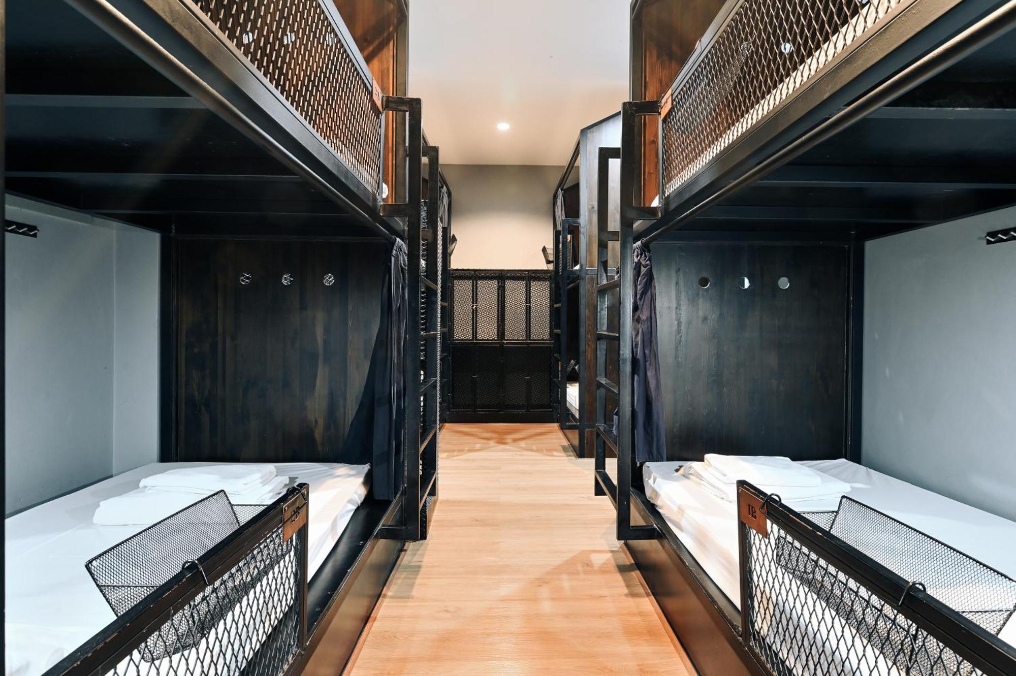 Castle Black Albergue Banguecoque