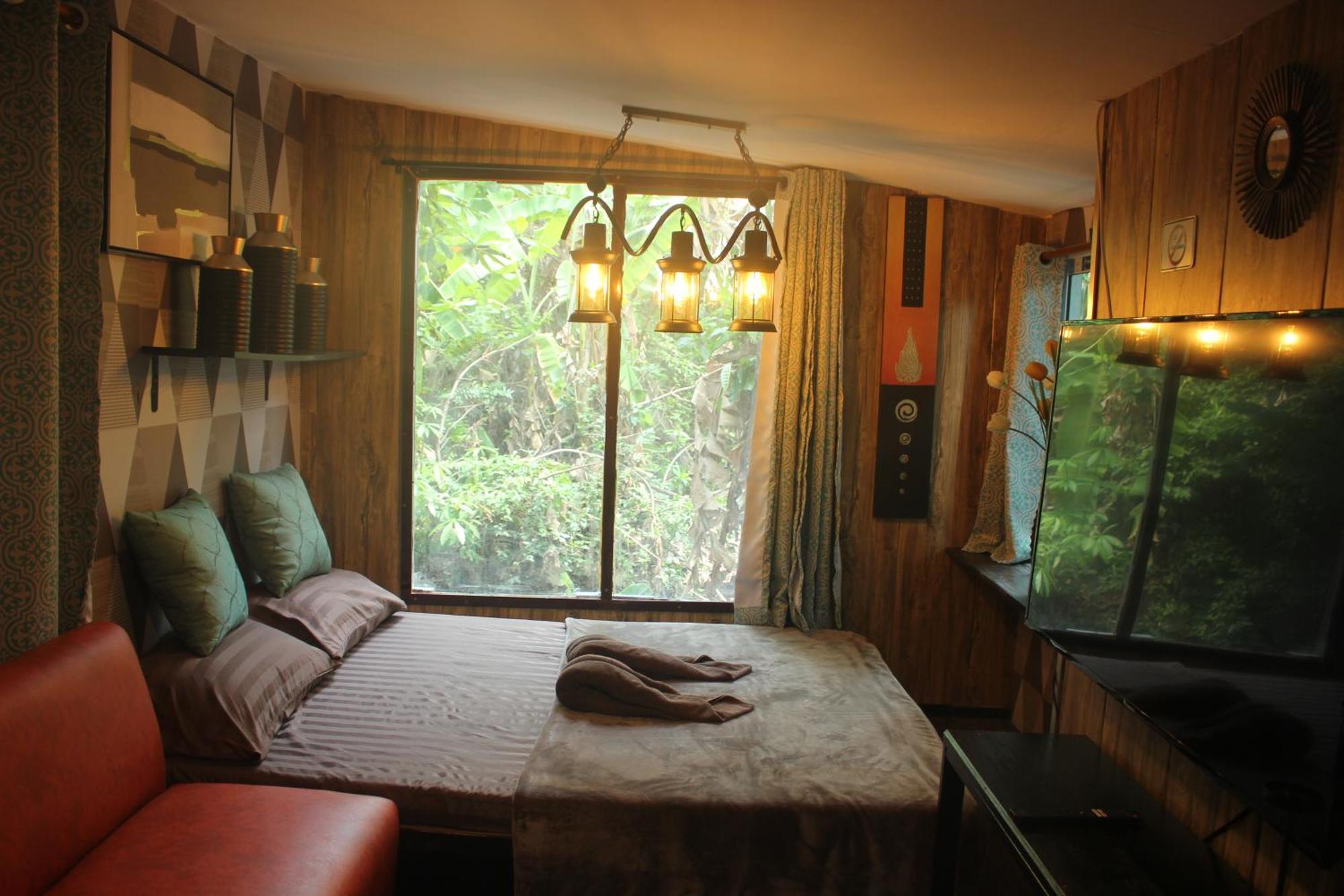 Do Dee Cafe Hostel