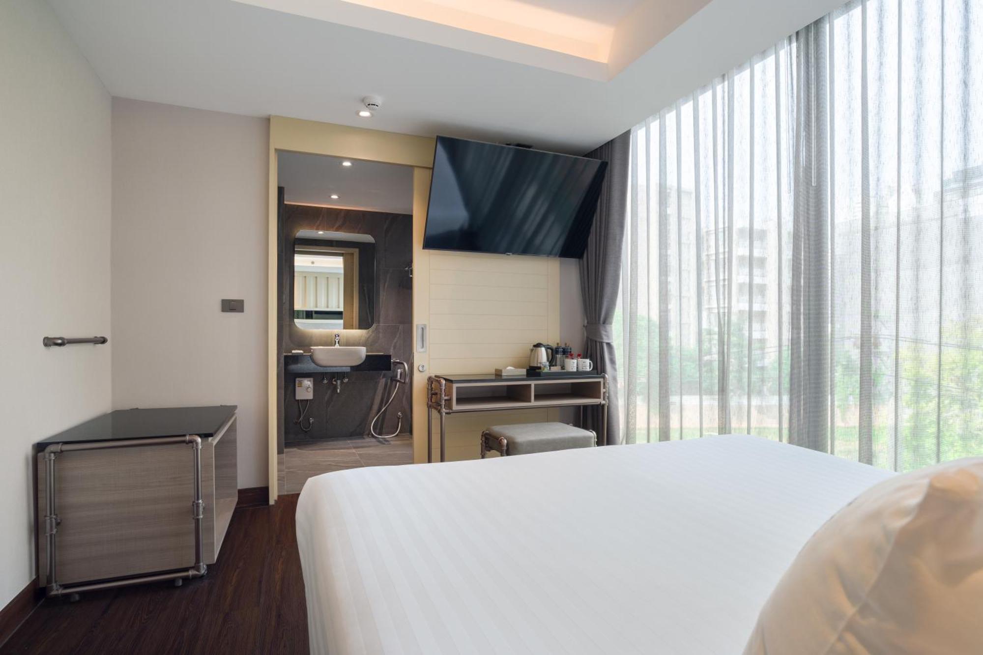 T2 The Portal Sukhumvit Hotel 4*