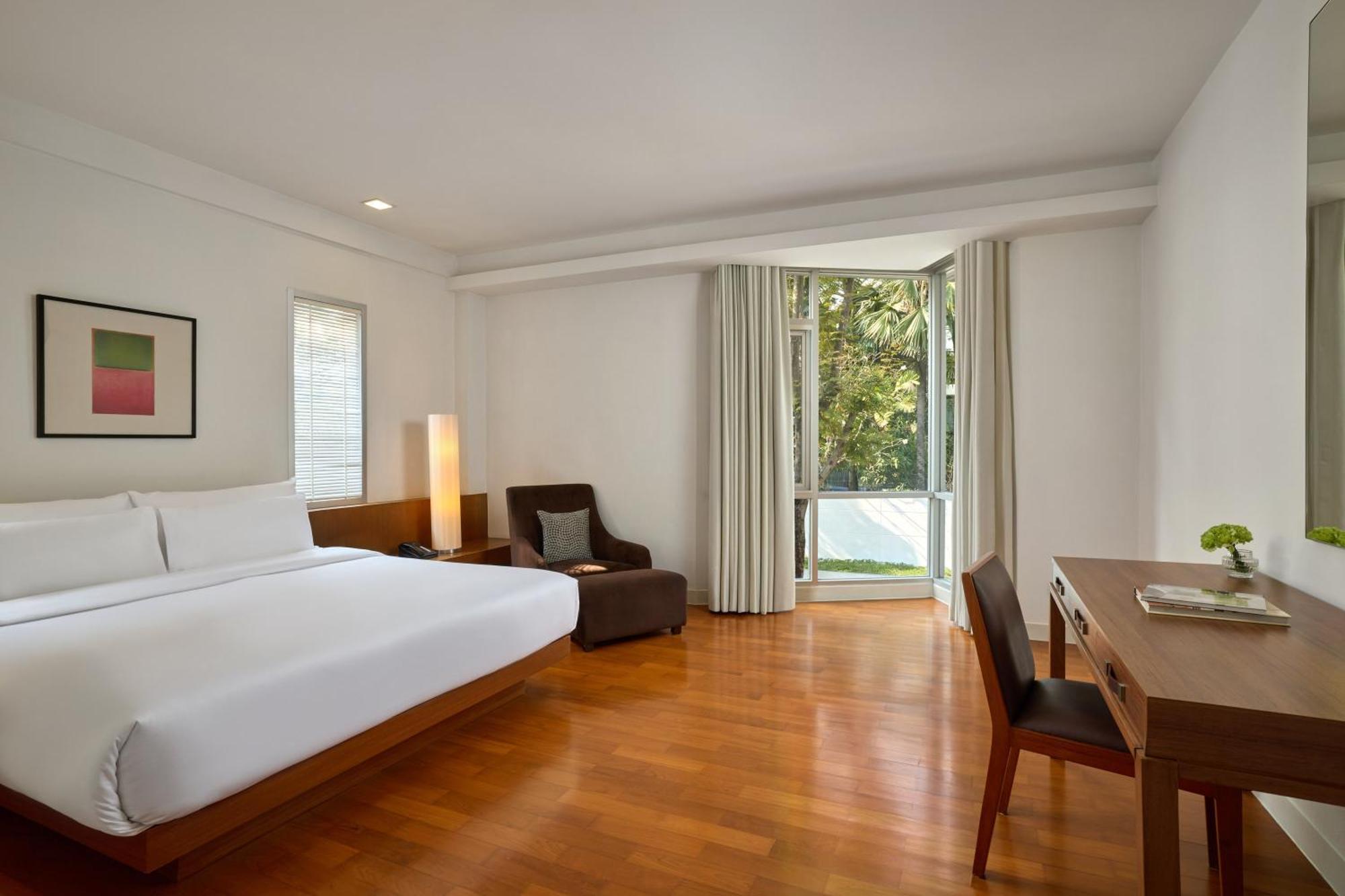 The Park Nine Srinakarin Hotel Bangkok