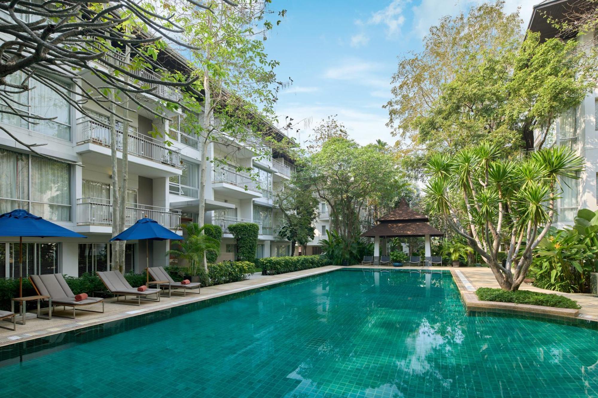 The Park Nine Srinakarin Hotel