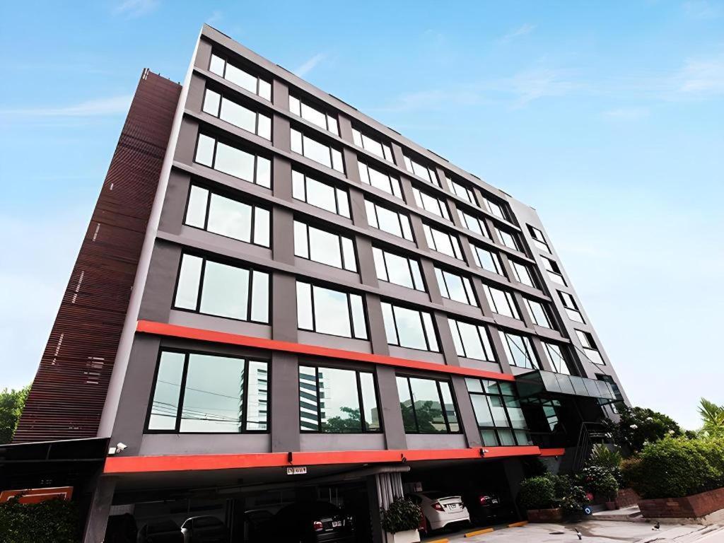 Hotel B2 Srinakharin Boutique & Budget