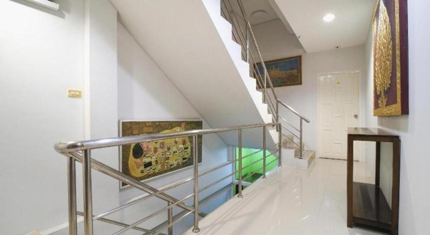 Oyo 818 Suksomboon 2* Bangkok