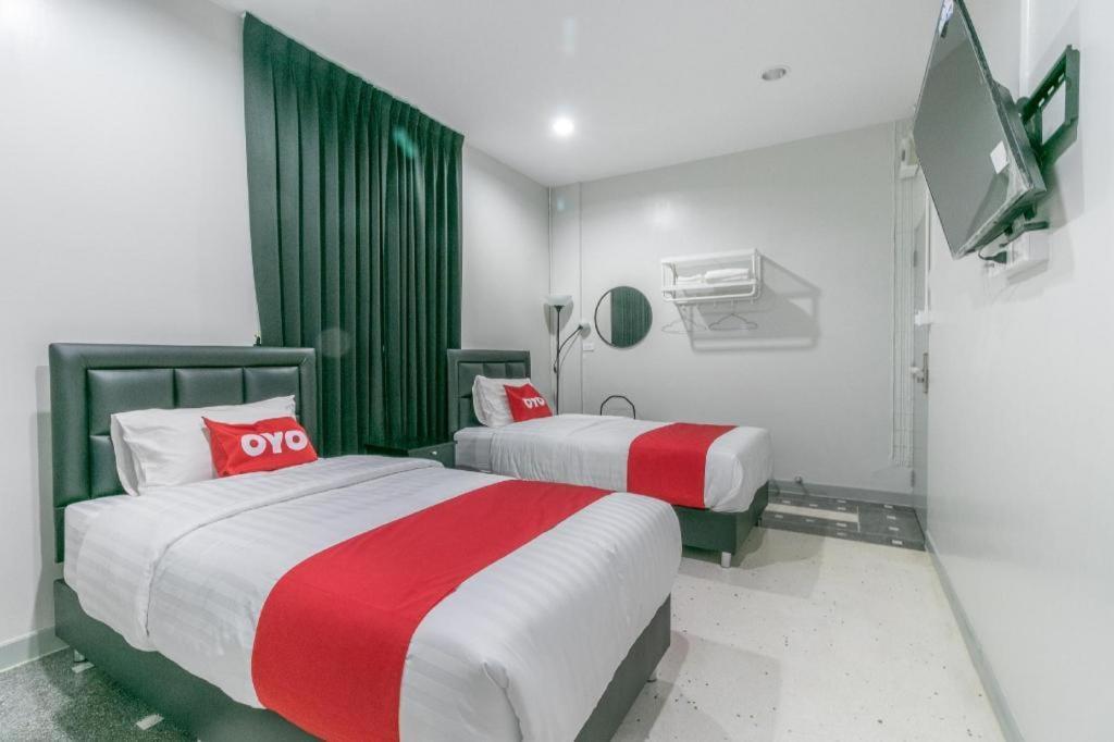 Hotel Oyo 818 Suksomboon Bangkok