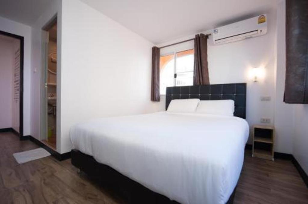 Hostel Hoppers Place Donmuang Bangkok