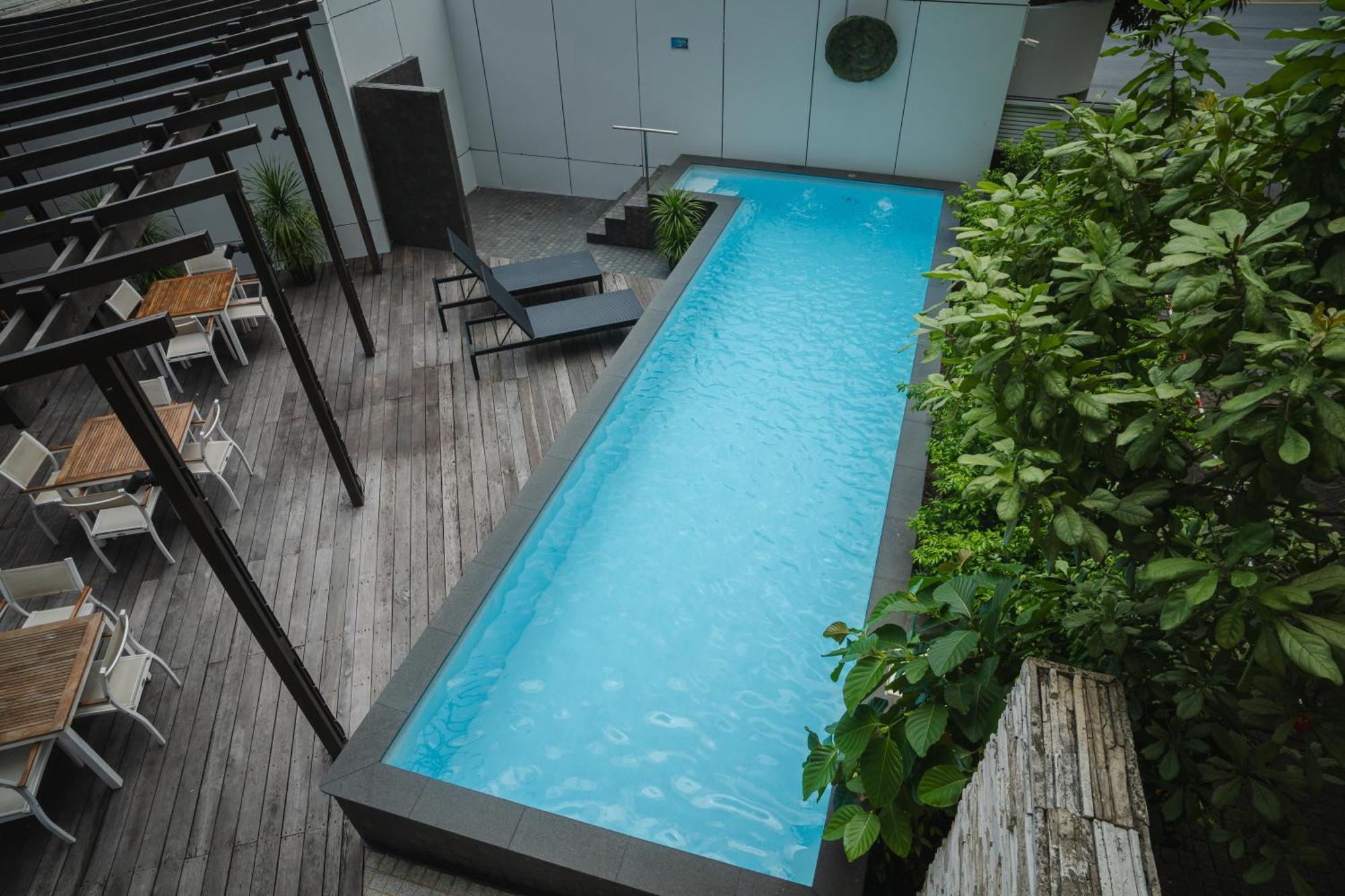 Maduzi Hotel, Hotel Bangkok