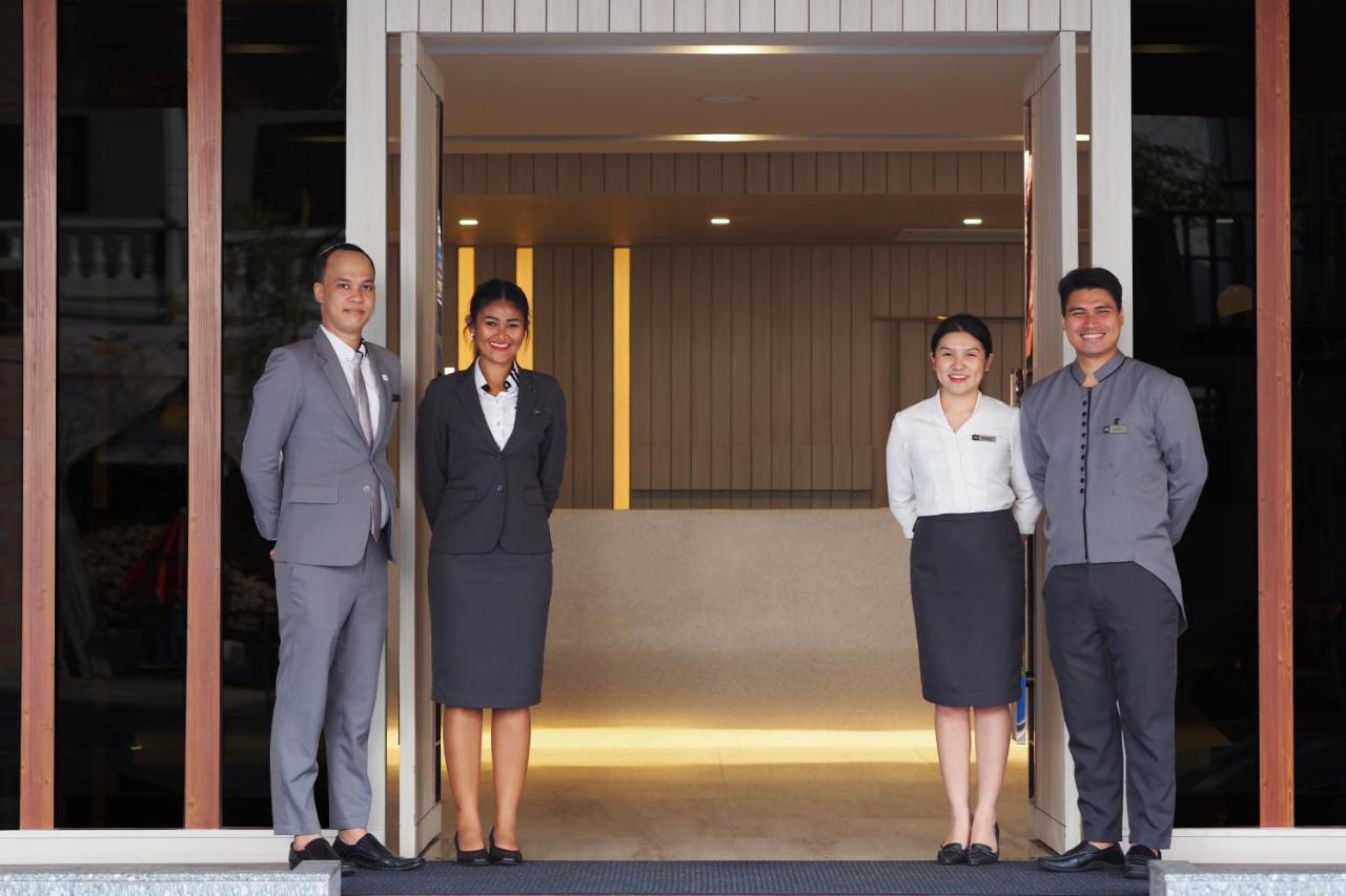 Hotel Eleven Sukhumvit 11 4*