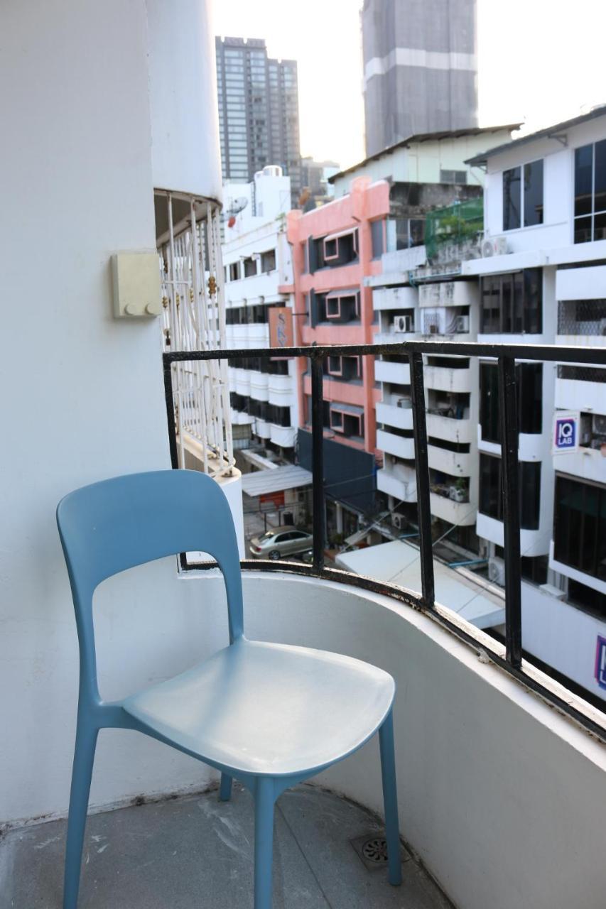 Nato House Ekkamai -bts Ekkamai With Balcony Apartamento Bangkok
