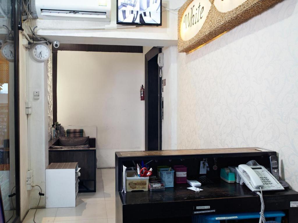 Hotel White House Asoke Sukhumvit 18 Bangkok