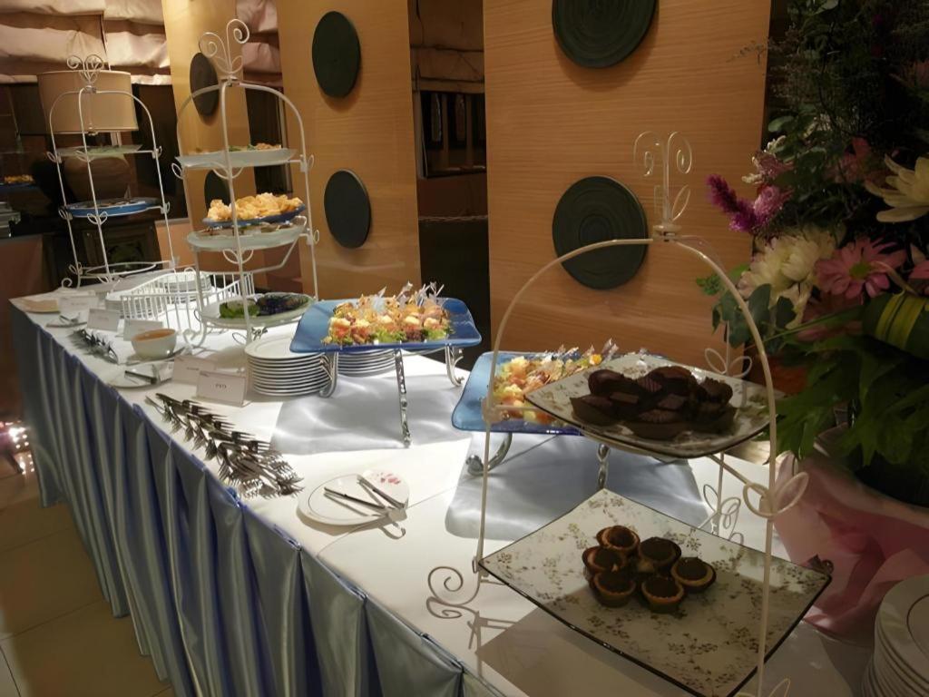 Hotel De Arni 3*
