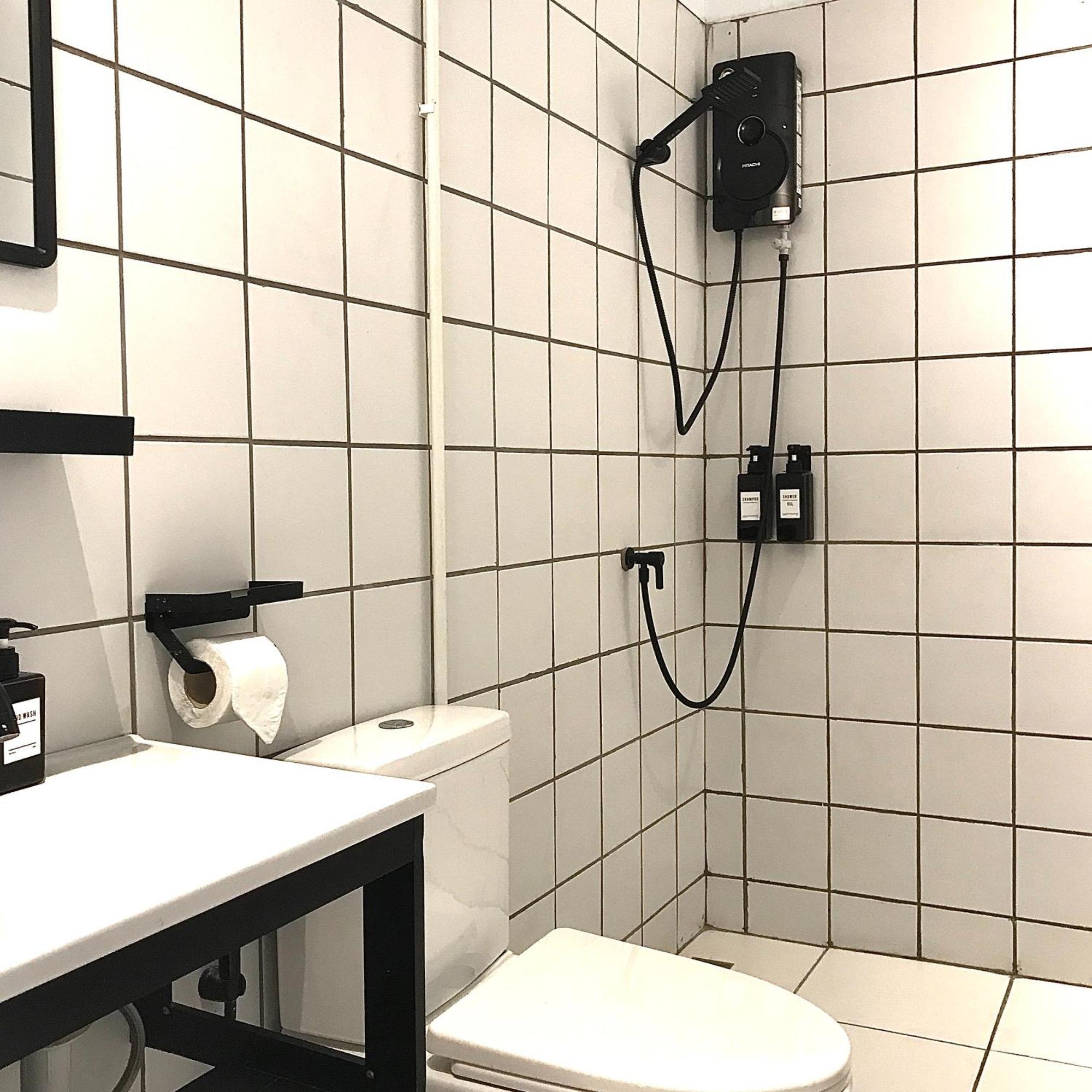 Hostel Beige Poshtels + Netflix *