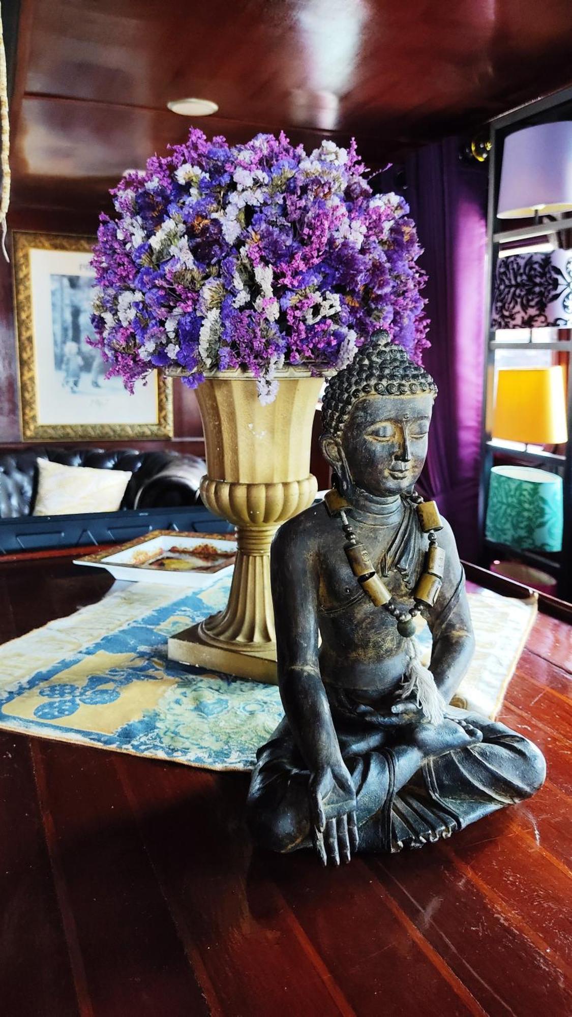 Sabai Sabai Liveaboard Botel Bangkok