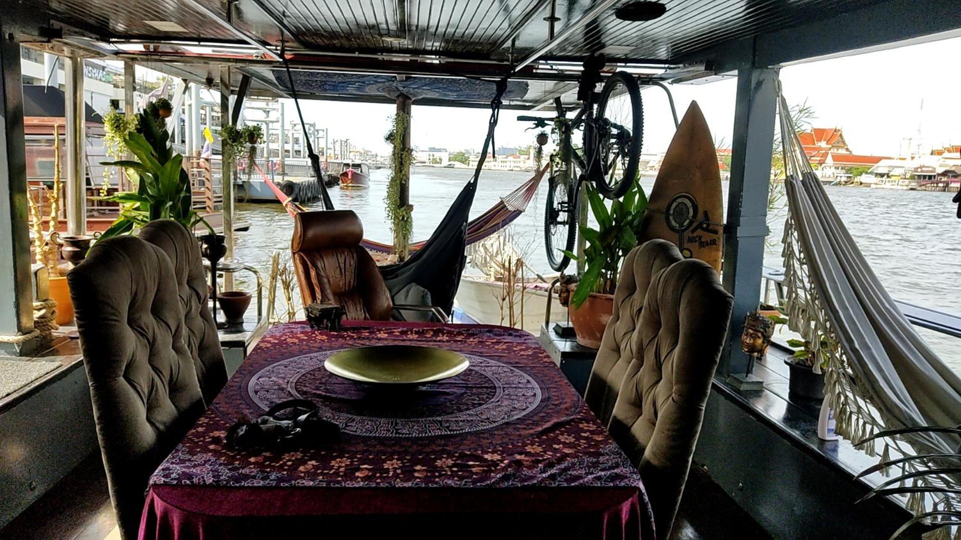 Sabai Sabai Liveaboard Bangkok