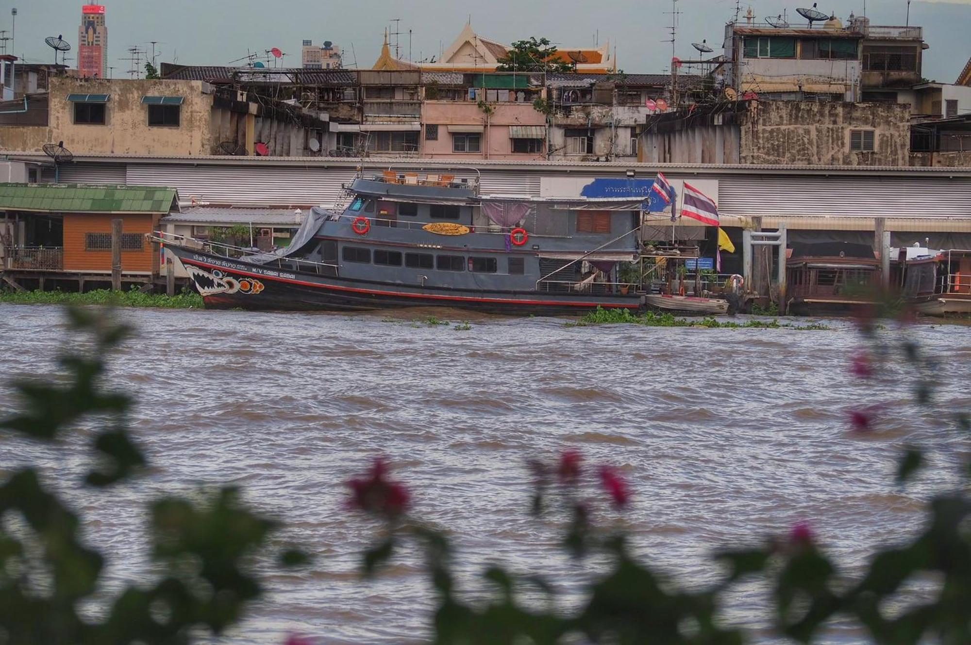 Sabai Sabai Liveaboard Bangkok