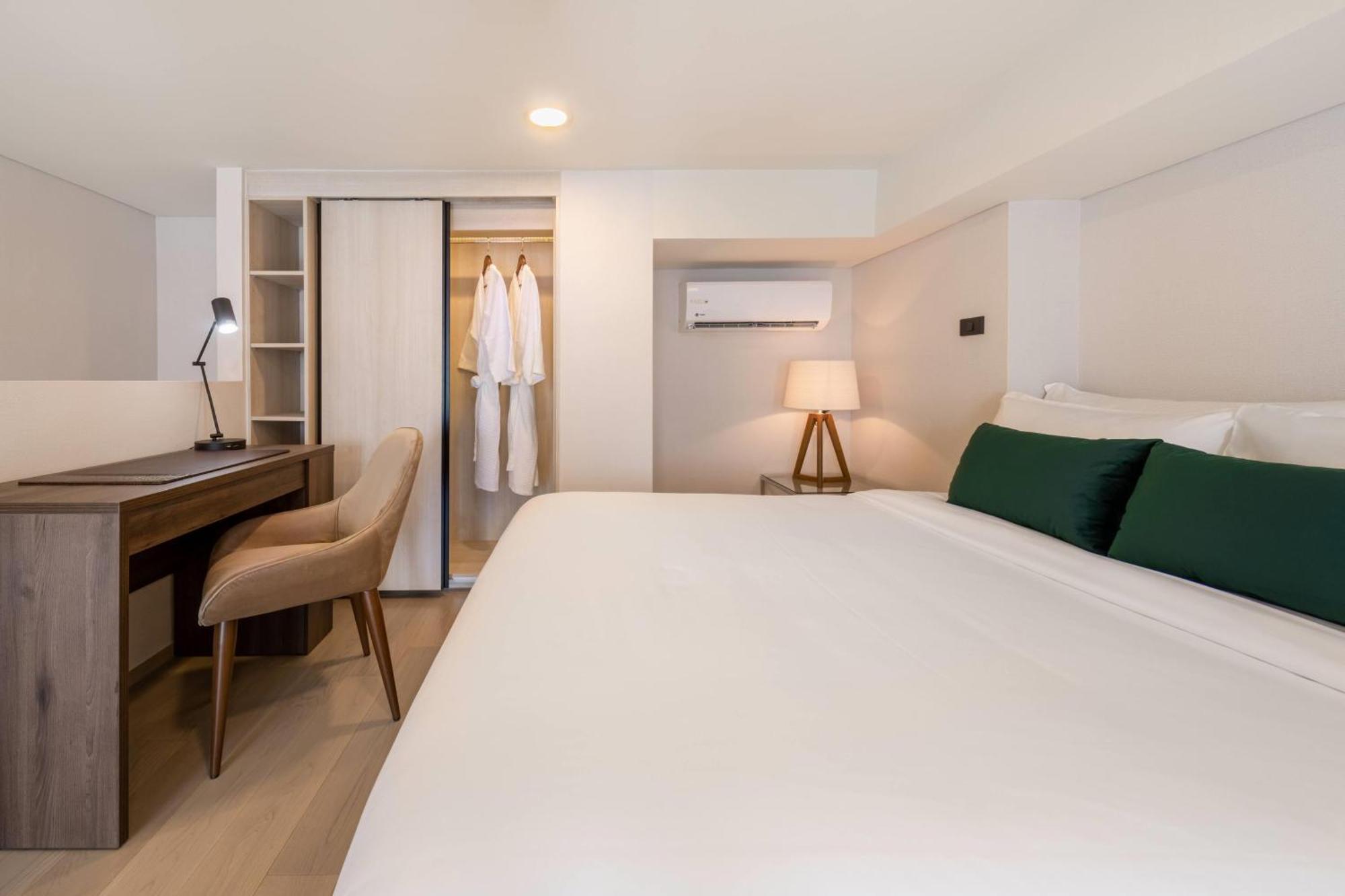 Hotel Wyndham Garden Sukhumvit 42 4*