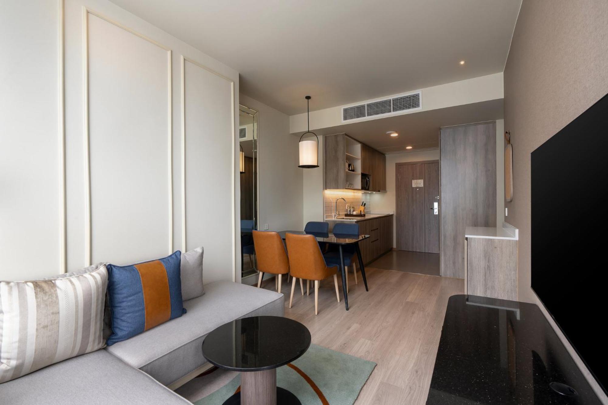 Staybridge Sukhumvit By Ihg