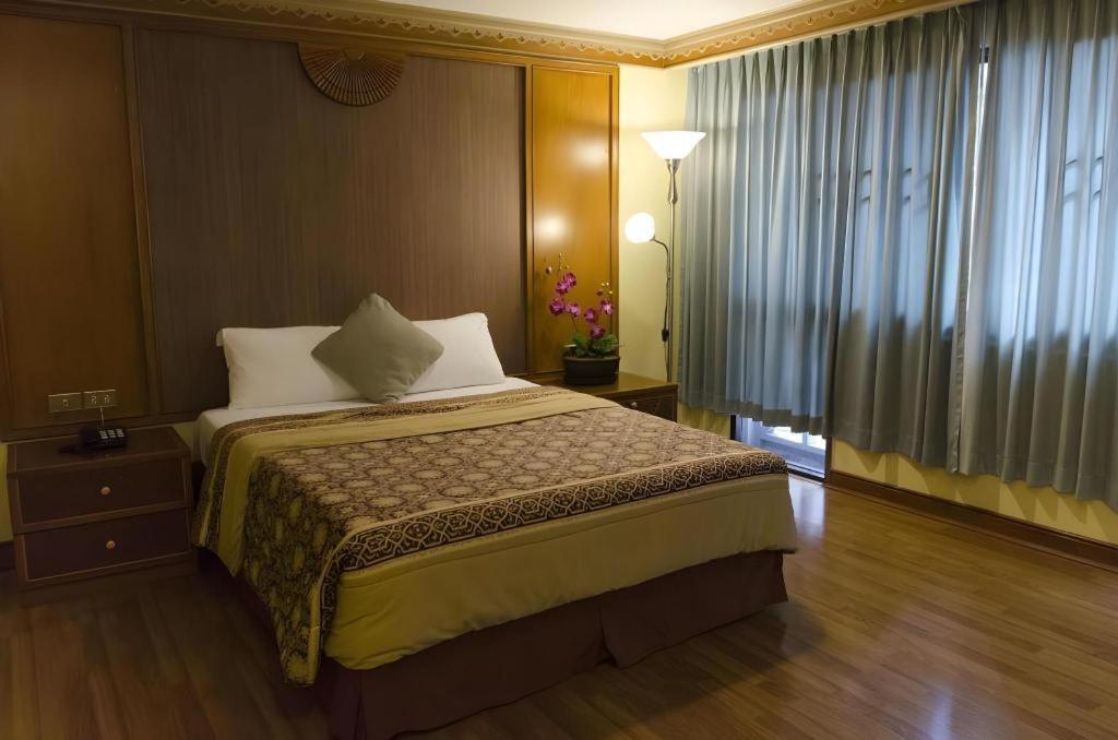 Hotel Town In Town Gardent 3*