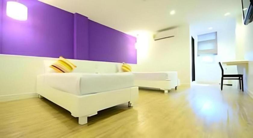 Hotel First House 3*