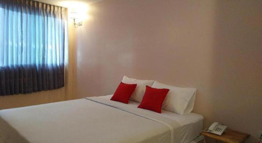 Hotel Bird -pratunam 2*