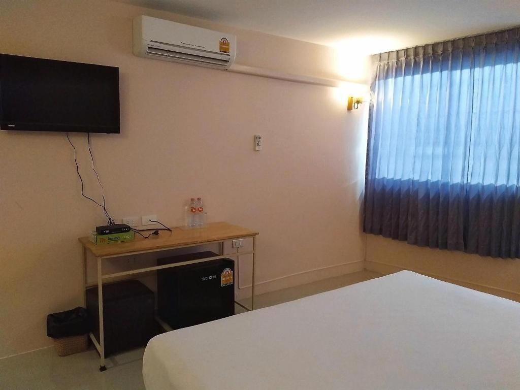 Hotel Bird -pratunam