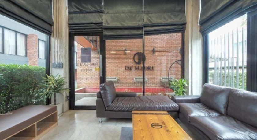 Oyo 75368 Demadre Hotel Bangkok