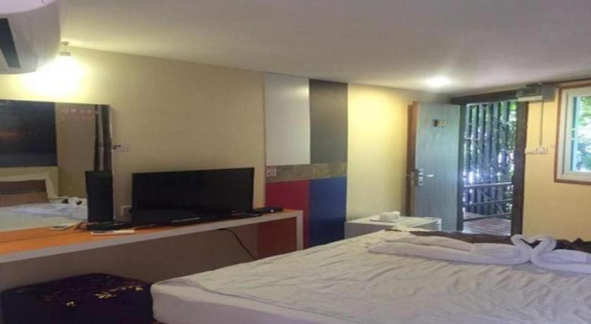 Resort Oyo 271 The Romklao Bangkok