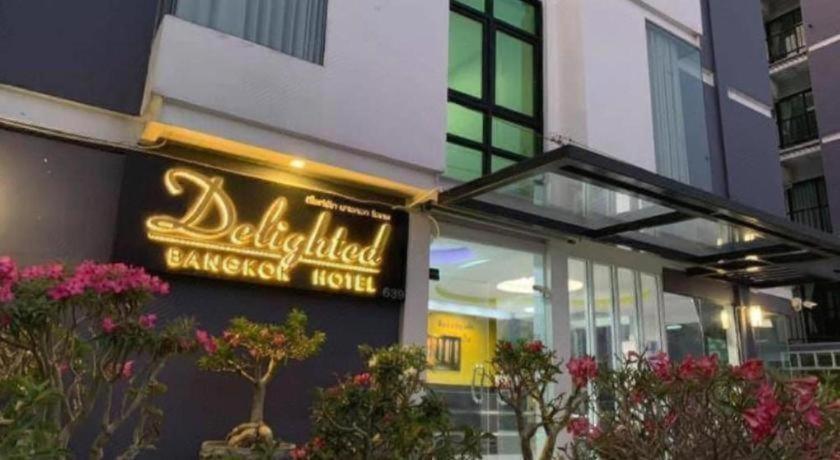 Hotel Delighted